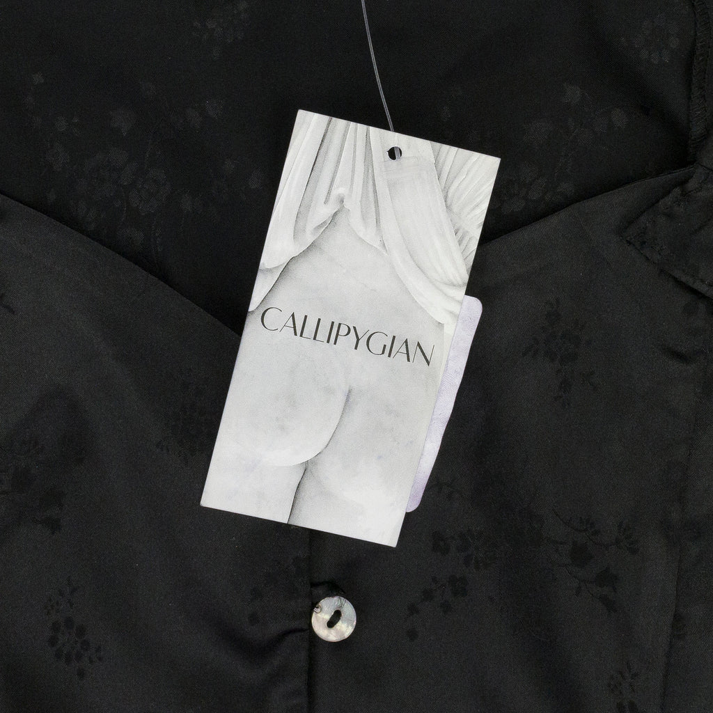 BLACK JACQUARD BUTTON BLOUSE