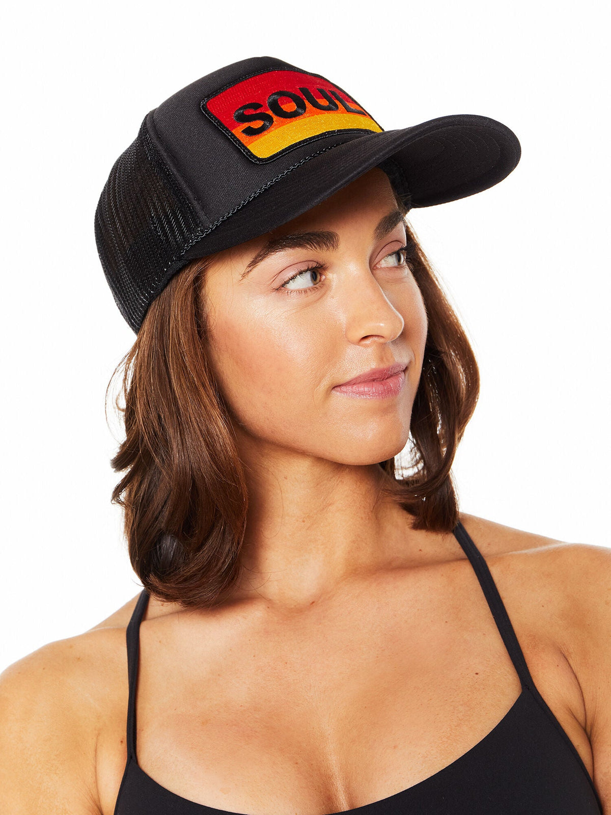 BLACK TRUCKER HAT
