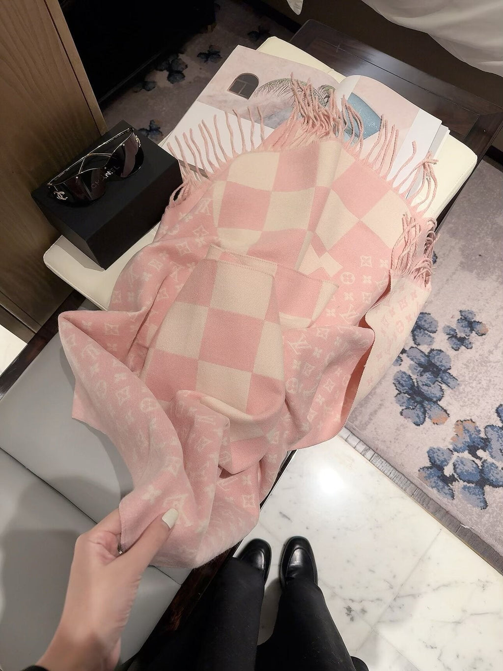 Louis Vuitton Style Checkerboard Monogram Scarf