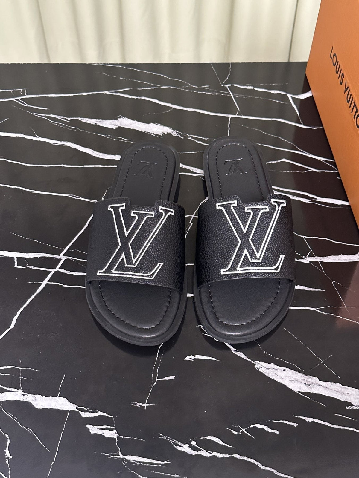 Louis Vuitton Men's Logo Strap Slide Sandals - Open Toe