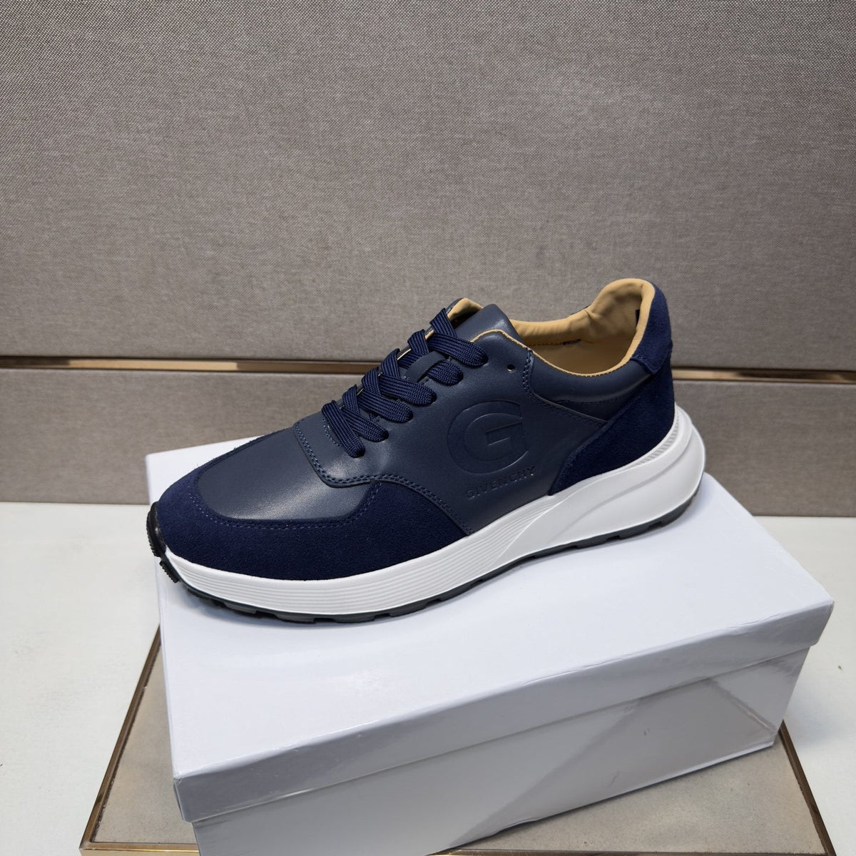 Givenchy Low-Top Lace-Up Sneakers